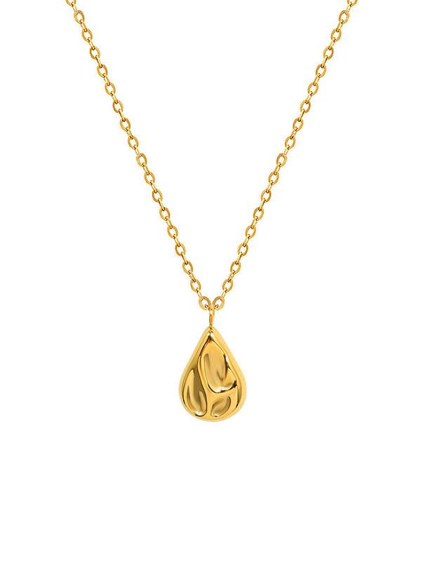 Embossed Teardrop Pendant Necklace - Arabella Cleo