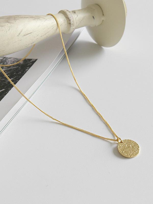 Embossed Circle Pendant Necklace - Arabella Cleo