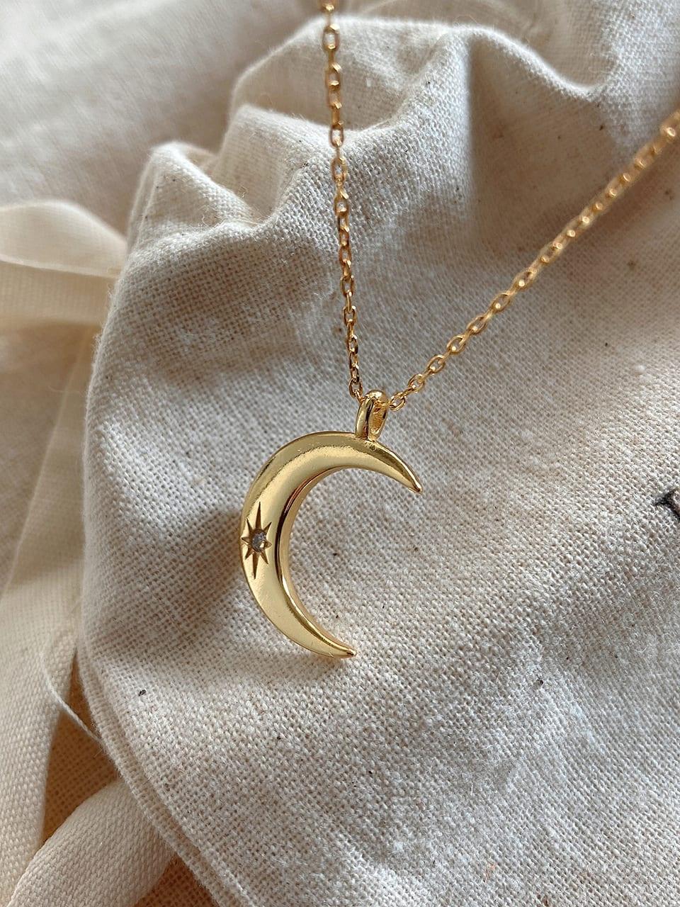 Crescent Moon Necklace– Arabella Cleo
